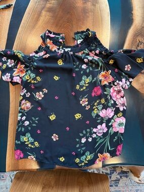 Monteau Black Floral Cold-Shoulder Blouse